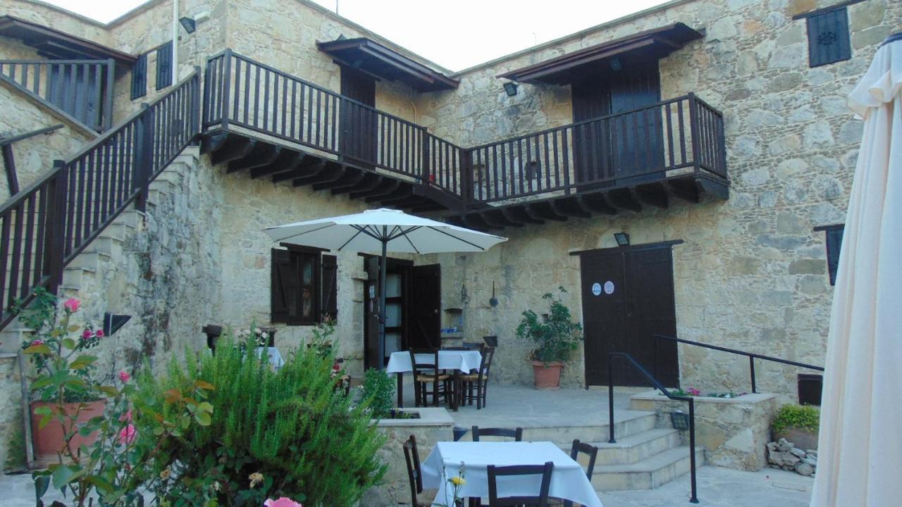 Amarakos Guesthouse Λειτουργεί Υπό Νέα Διεύθυνση Kato Akourdalia Exterior photo